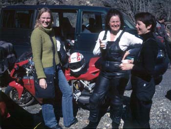 MC-parade-2001-MC-damer
